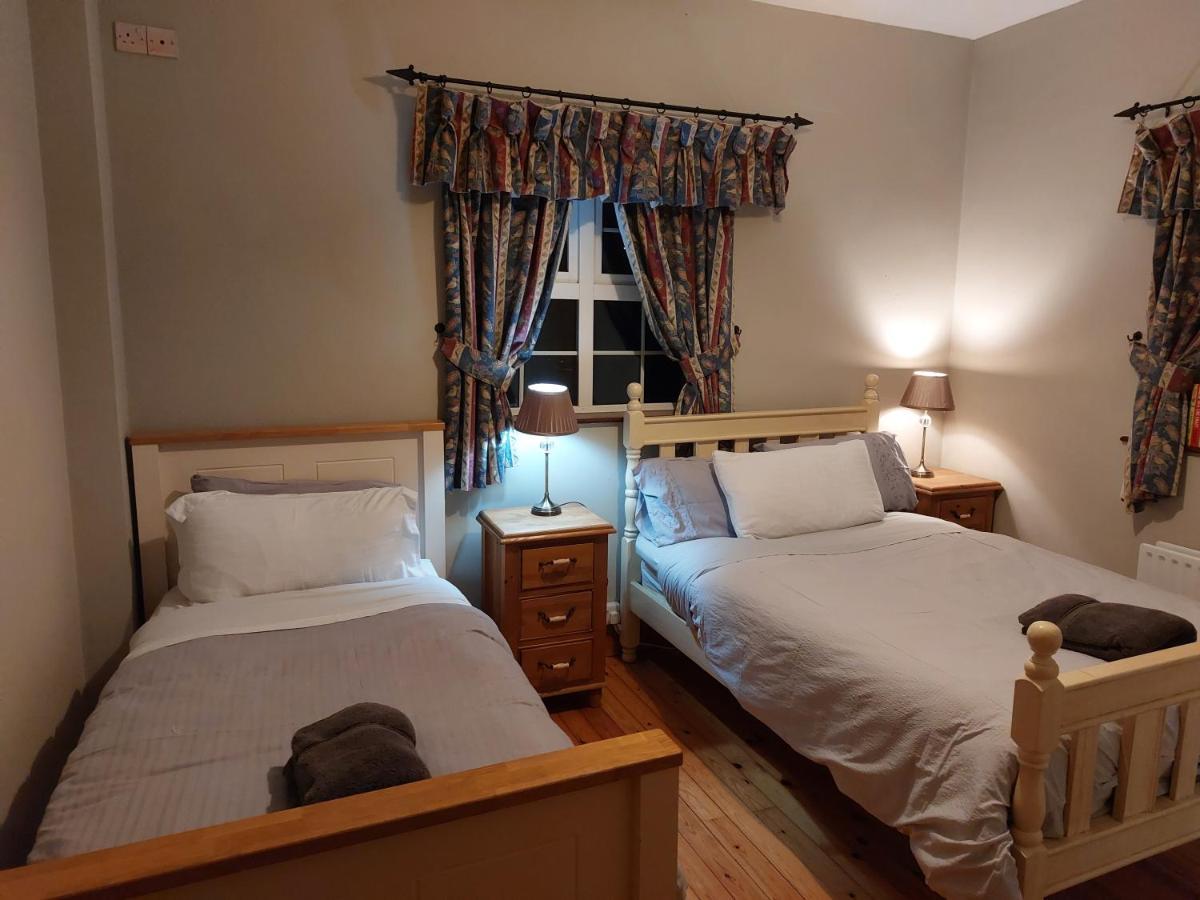 Bed and Breakfast Knockaderry House Ennis Esterno foto